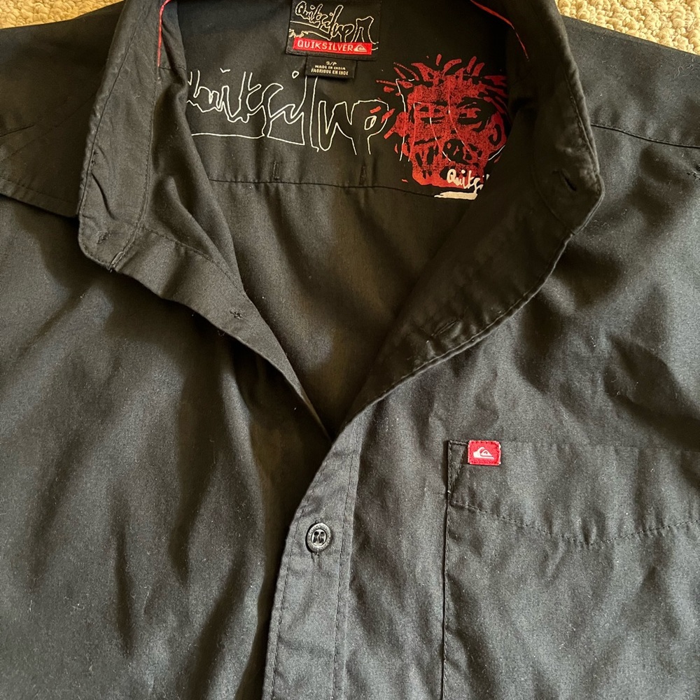 Quiksilver Men’s Small Black Long Sleeve button down shirt